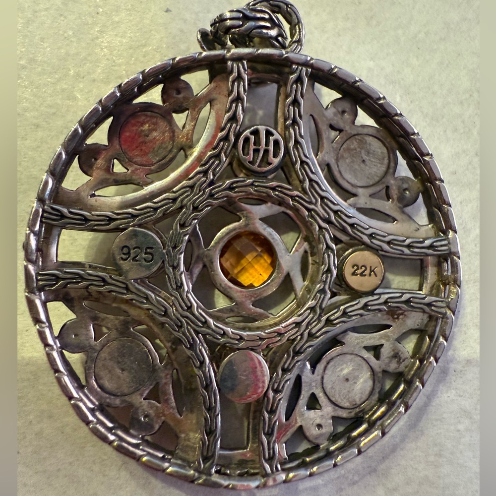 John Hardy Pendant - Picture 4 of 4